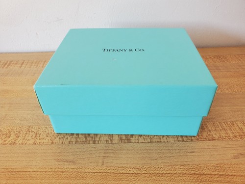 Tiffany blue empty gift - tiffany,