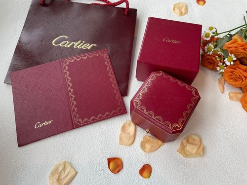 Cartier empty box ring - cartier,