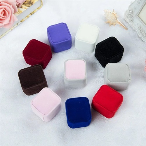 Square velvet ring box - ring,