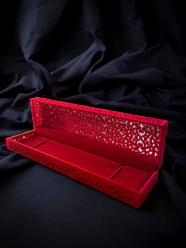 Luxury red velvet filigree - velvet,